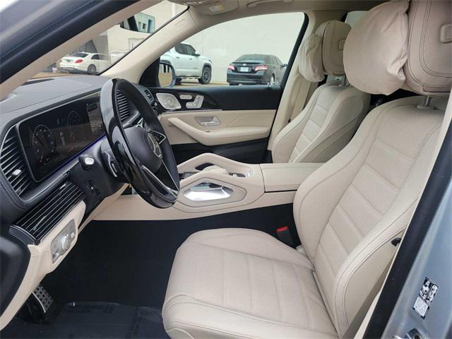 new 2025 Mercedes-Benz GLS 580 car, priced at $126,530
