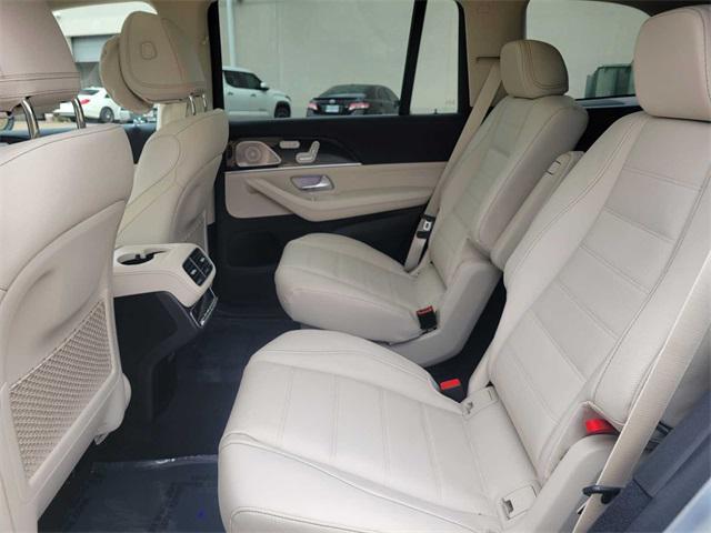 new 2025 Mercedes-Benz GLS 580 car, priced at $126,530