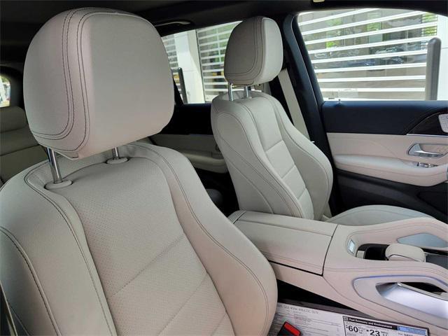 new 2025 Mercedes-Benz GLE 450e car, priced at $83,305