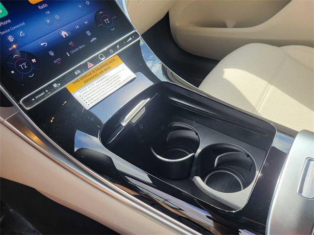 new 2025 Mercedes-Benz GLC 300 car, priced at $51,755