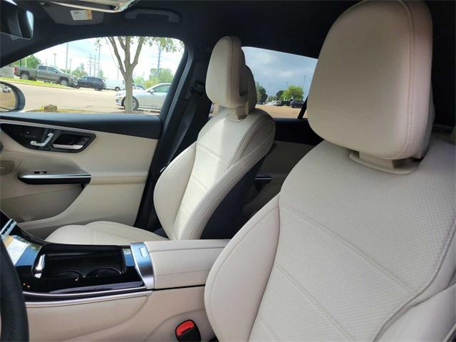new 2025 Mercedes-Benz GLC 300 car, priced at $51,755