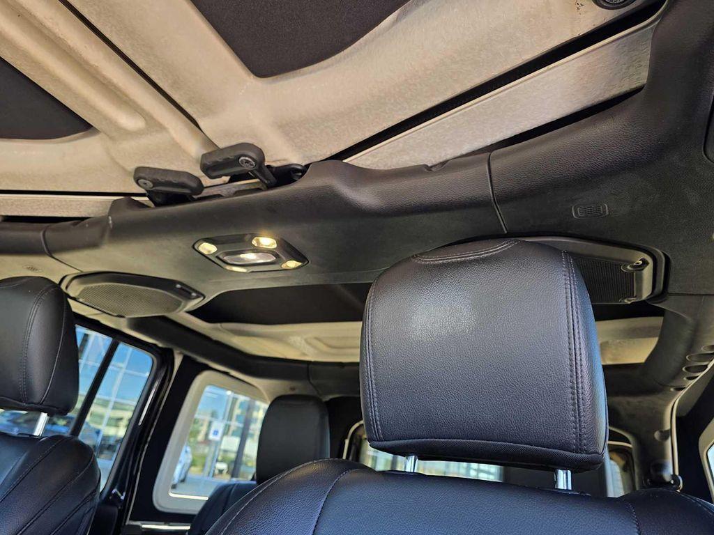 used 2019 Jeep Wrangler Unlimited car, priced at $28,888