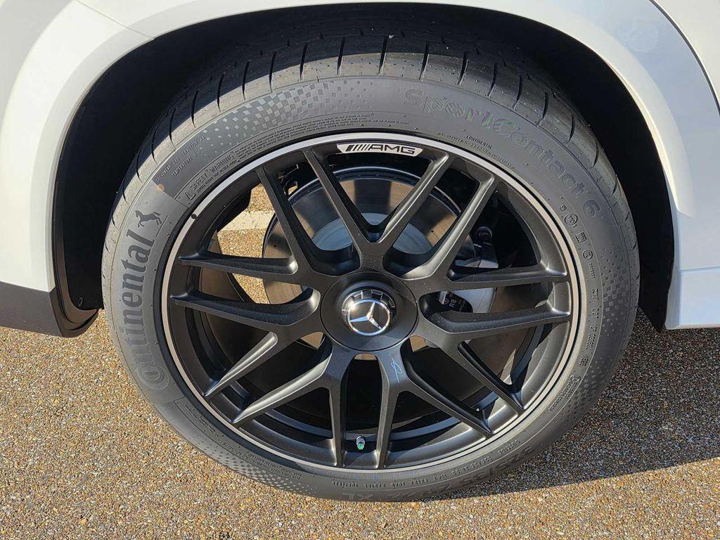 new 2026 Mercedes-Benz AMG GLE 53 car, priced at $101,855