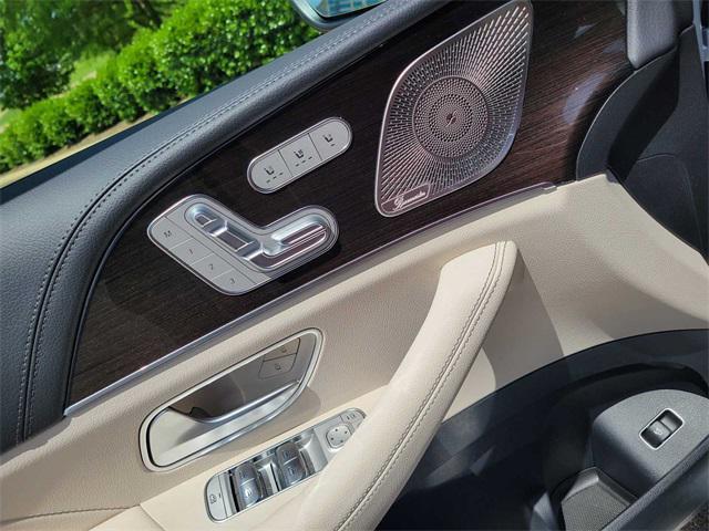 new 2025 Mercedes-Benz GLS 450 car, priced at $96,265