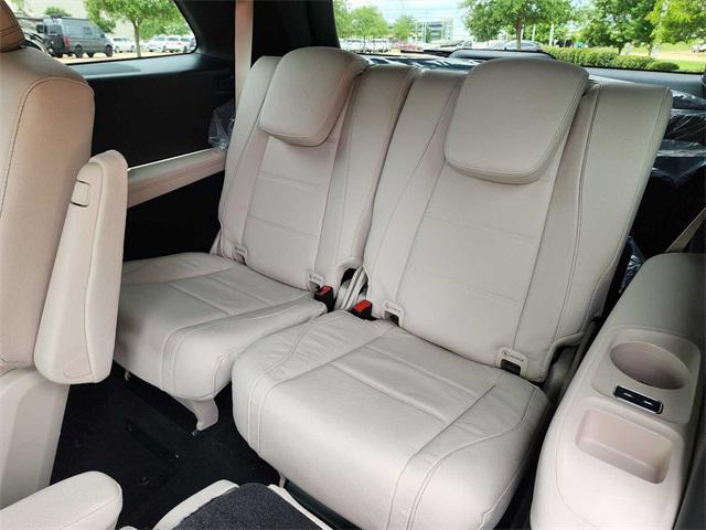 new 2025 Mercedes-Benz GLS 580 car, priced at $119,325