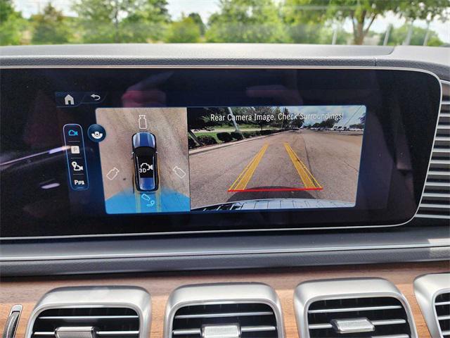 new 2025 Mercedes-Benz GLS 580 car, priced at $119,325