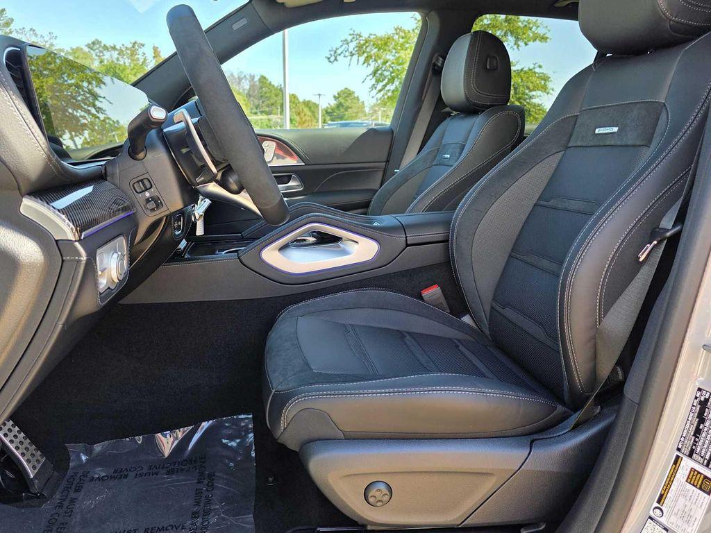new 2026 Mercedes-Benz AMG GLE 53 car, priced at $105,200