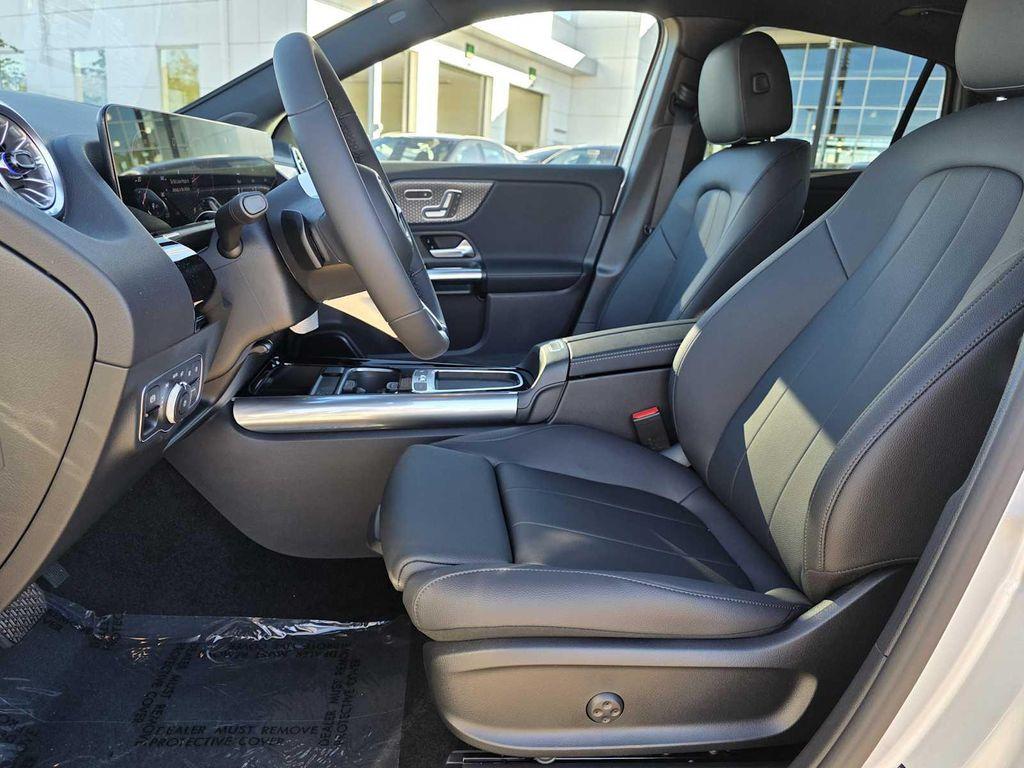 new 2026 Mercedes-Benz GLA 250 car, priced at $47,100