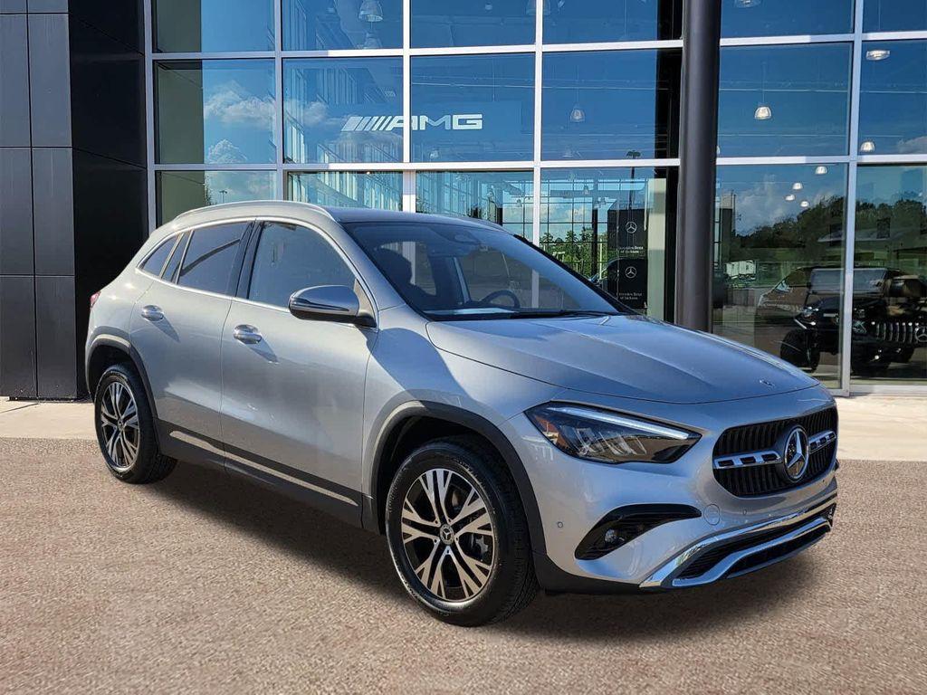 new 2026 Mercedes-Benz GLA 250 car, priced at $47,100