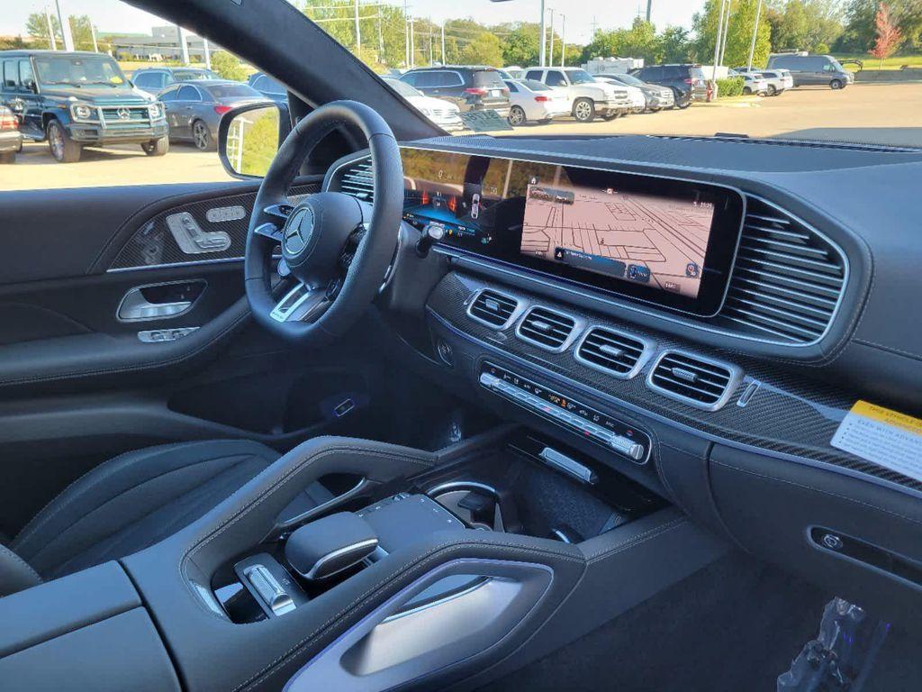 new 2025 Mercedes-Benz AMG GLE 63 car, priced at $140,195