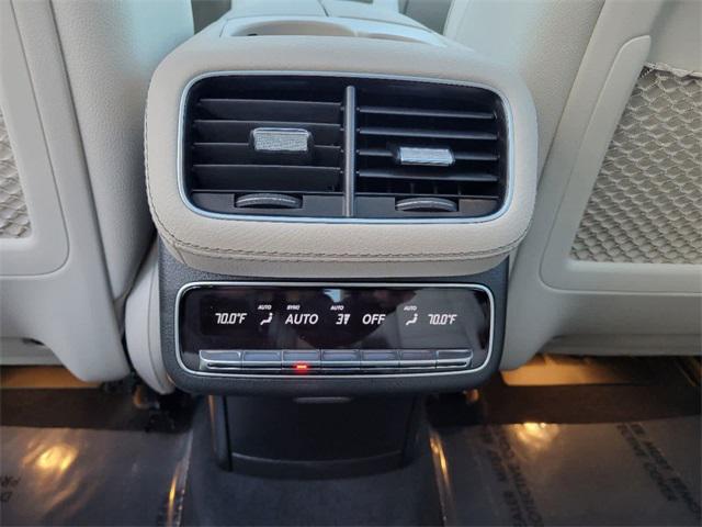 new 2025 Mercedes-Benz GLS 450 car, priced at $96,865