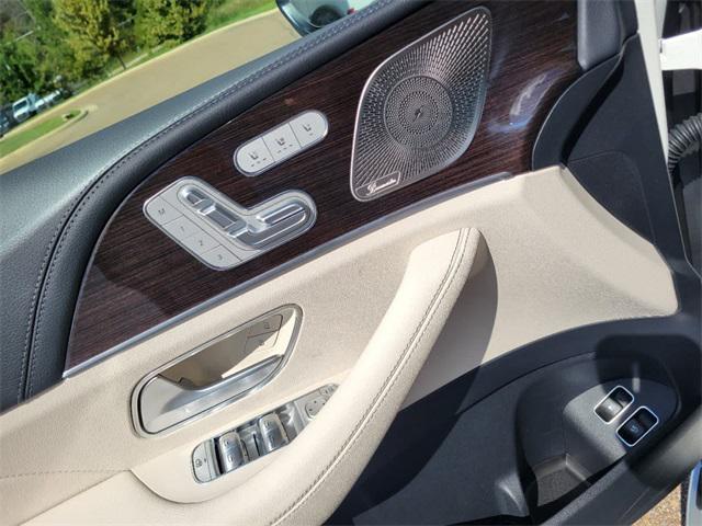new 2025 Mercedes-Benz GLE 450e car, priced at $82,735