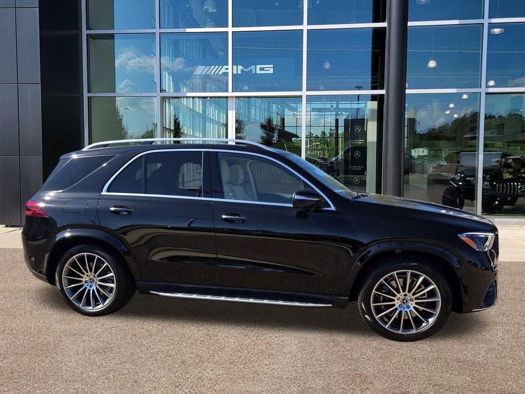 new 2026 Mercedes-Benz GLE 450 car, priced at $82,190