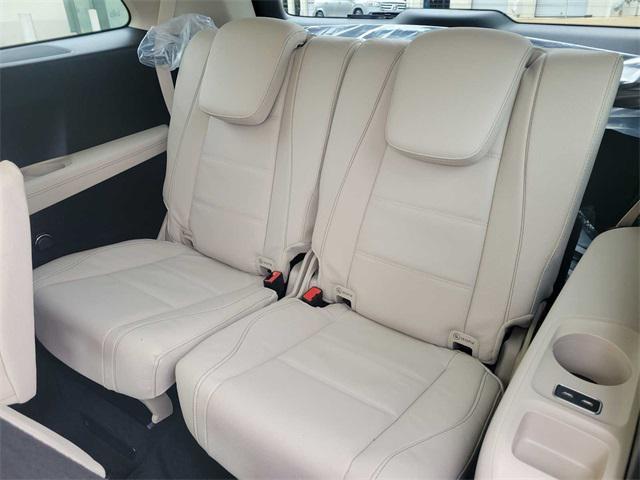 new 2025 Mercedes-Benz GLS 450 car, priced at $101,160