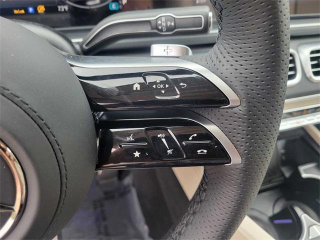 new 2025 Mercedes-Benz GLS 450 car, priced at $101,160
