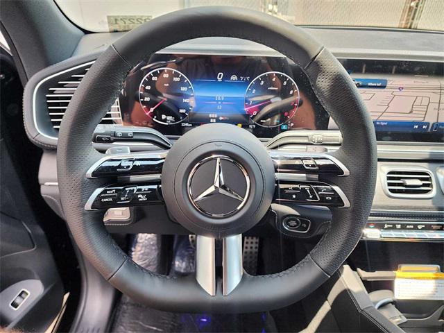 new 2025 Mercedes-Benz GLS 580 car, priced at $124,395