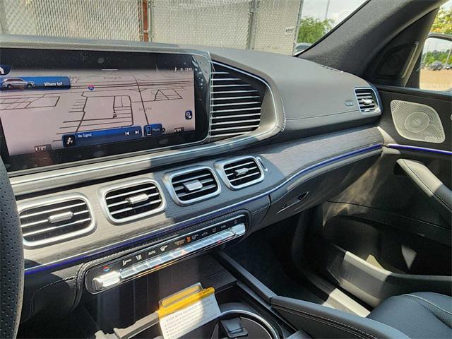 new 2025 Mercedes-Benz GLS 580 car, priced at $124,395
