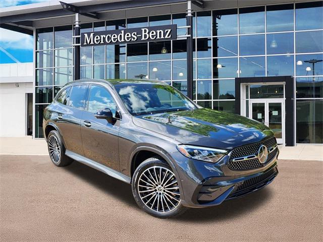 new 2025 Mercedes-Benz GLC 300 car, priced at $60,975