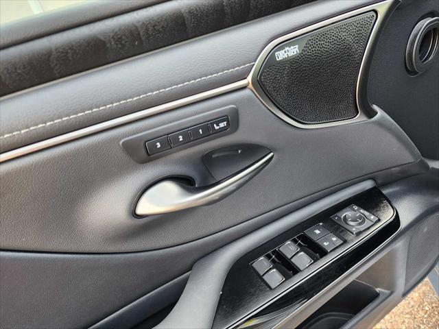 used 2024 Lexus ES 350 car, priced at $50,900