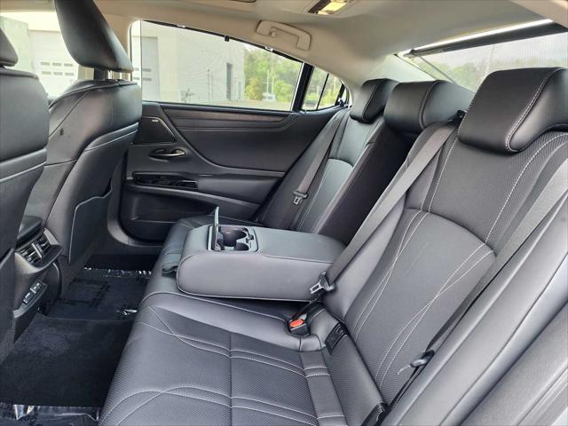 used 2024 Lexus ES 350 car, priced at $50,900