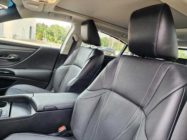 used 2024 Lexus ES 350 car, priced at $50,900