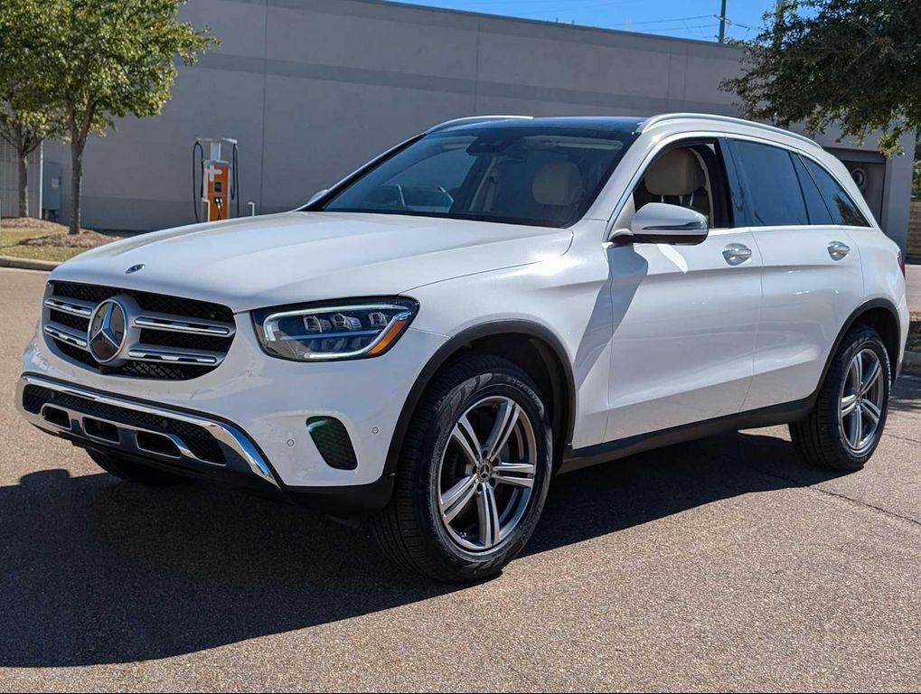 used 2022 Mercedes-Benz GLC 300 car, priced at $29,899