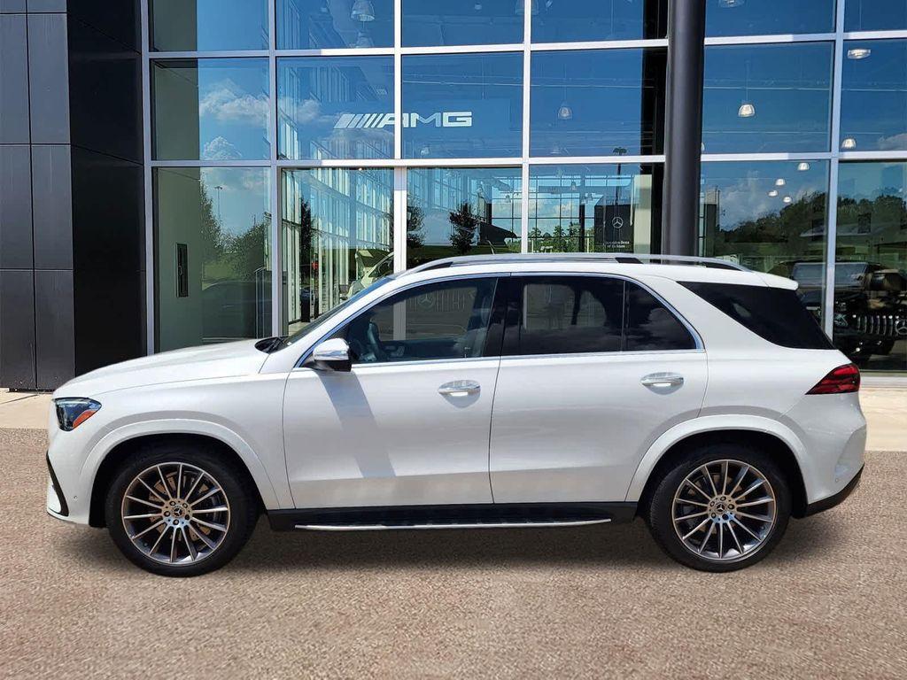 new 2026 Mercedes-Benz GLE 450 car, priced at $85,160