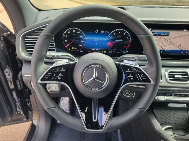 new 2025 Mercedes-Benz GLE 580 car, priced at $105,320