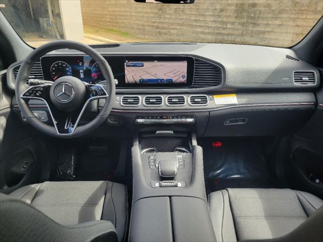 new 2025 Mercedes-Benz GLE 580 car, priced at $105,320