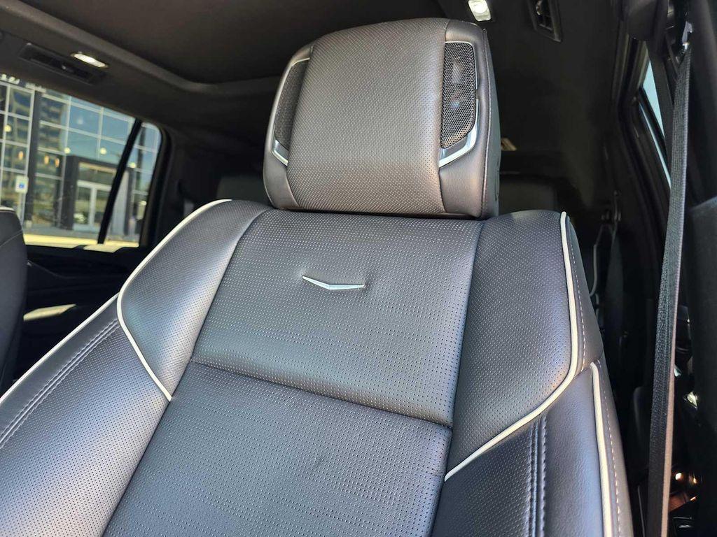 used 2022 Cadillac Escalade ESV car, priced at $52,300