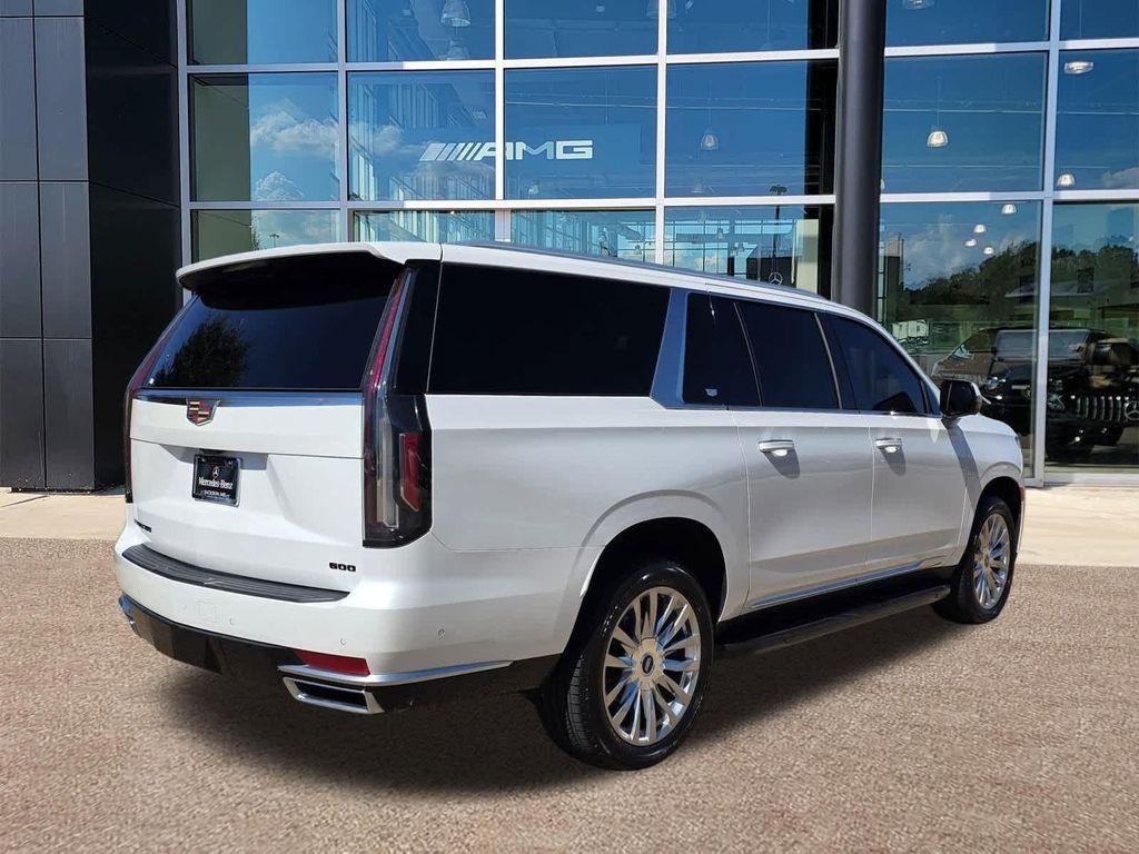 used 2022 Cadillac Escalade ESV car, priced at $50,490