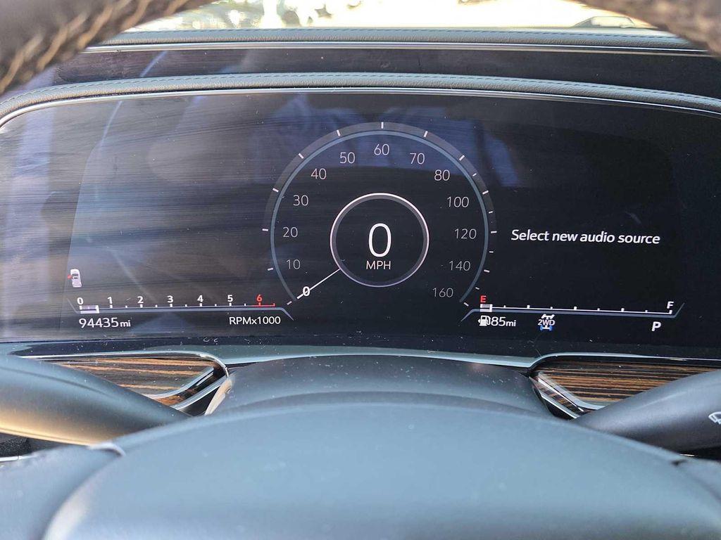used 2022 Cadillac Escalade ESV car, priced at $52,300