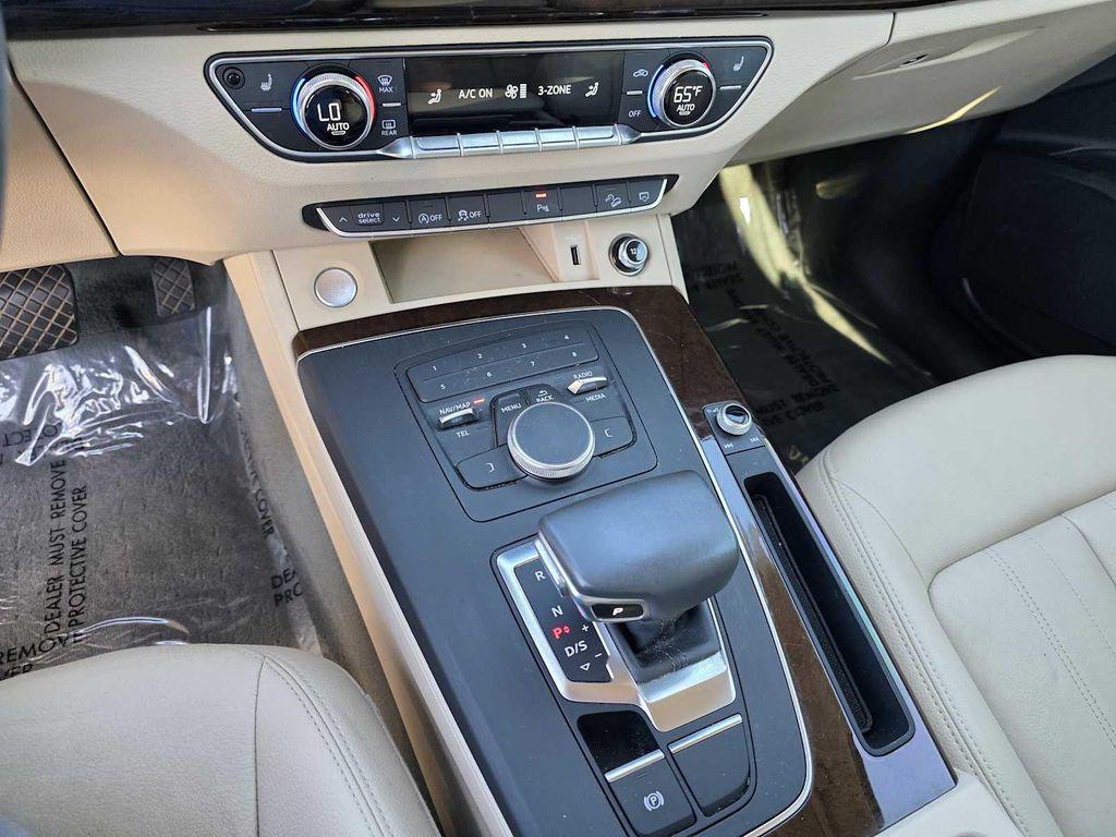 used 2020 Audi Q5 car, priced at $23,900