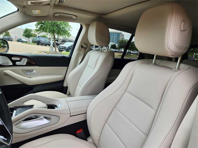 new 2025 Mercedes-Benz GLE 350 car, priced at $72,415