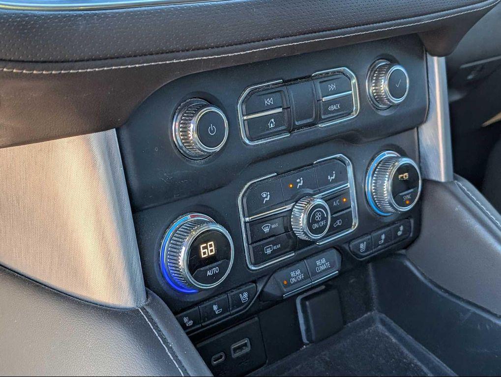 used 2022 GMC Yukon car, priced at $42,250