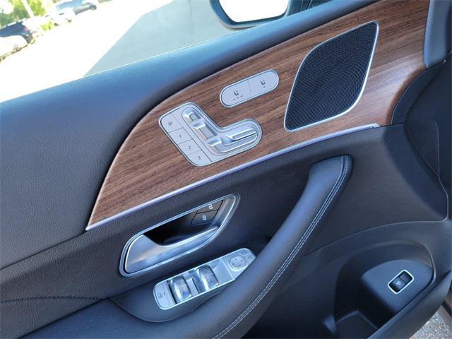 used 2025 Mercedes-Benz GLE 350 car, priced at $64,595