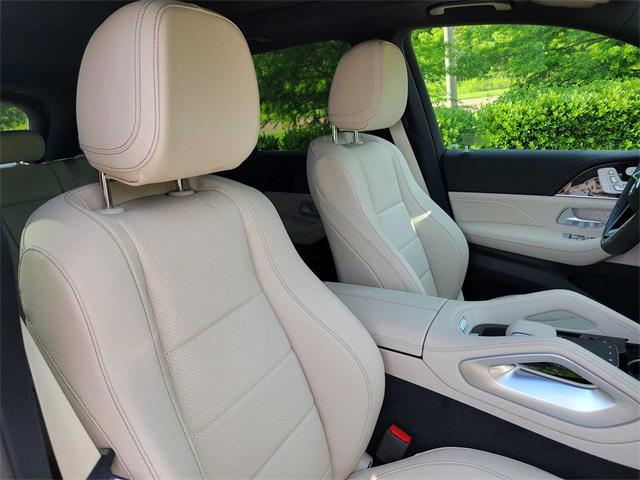 new 2025 Mercedes-Benz GLE 450e car, priced at $83,305