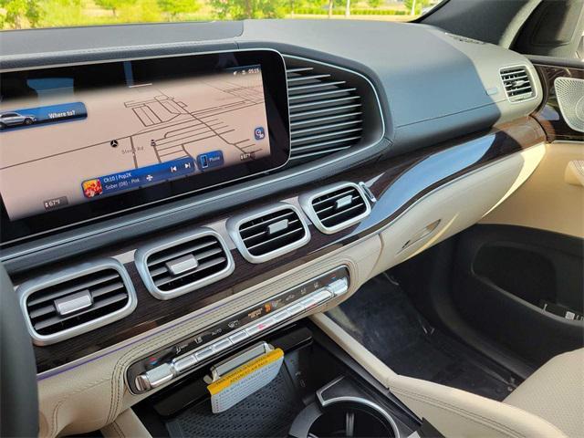 new 2025 Mercedes-Benz GLE 450e car, priced at $83,305