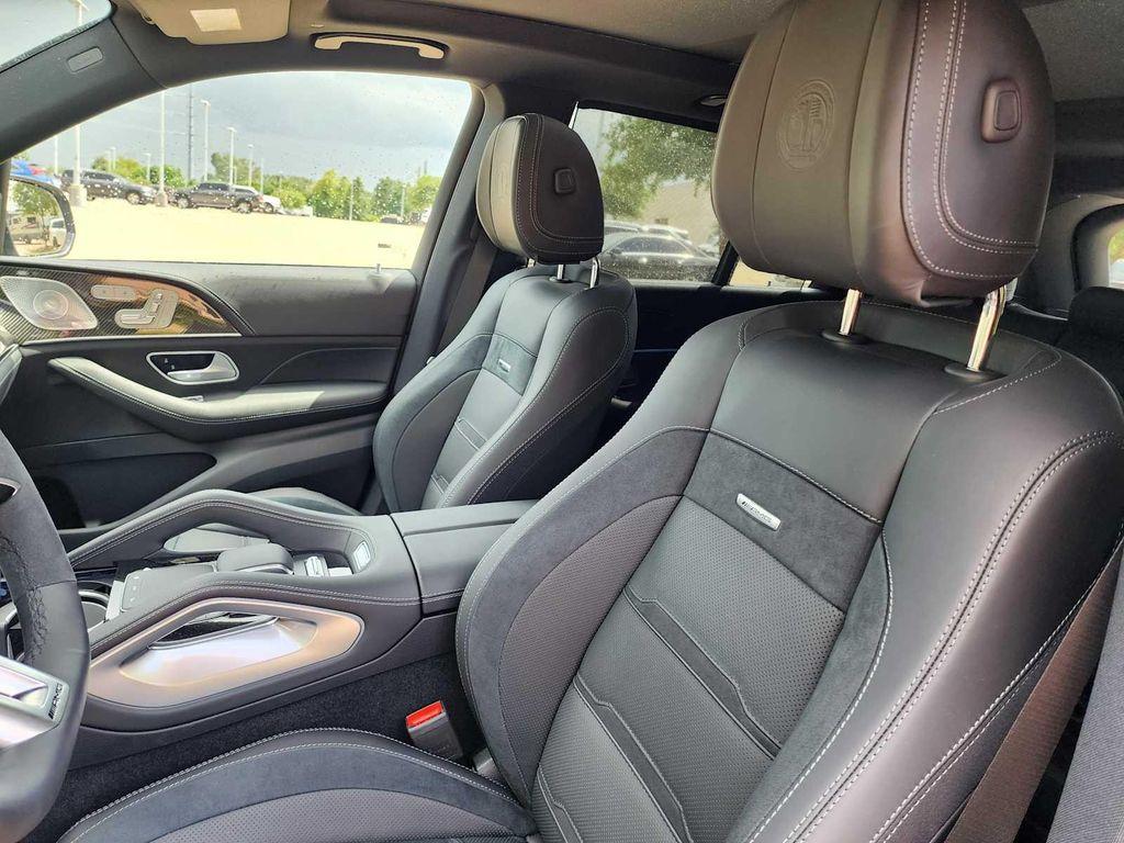 new 2025 Mercedes-Benz AMG GLE 53 car, priced at $103,655