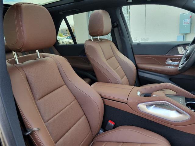 new 2025 Mercedes-Benz GLE 450e car, priced at $81,420
