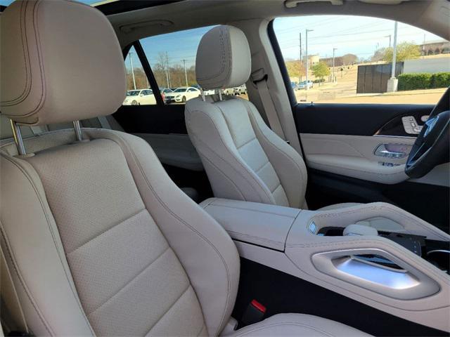 new 2025 Mercedes-Benz GLE 450e car, priced at $82,300