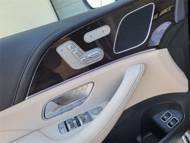 new 2025 Mercedes-Benz GLE 450e car, priced at $82,300