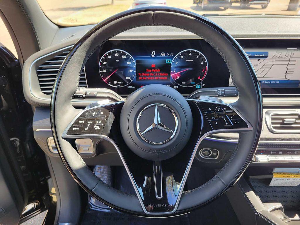 new 2025 Mercedes-Benz Maybach GLS 600 car, priced at $193,745