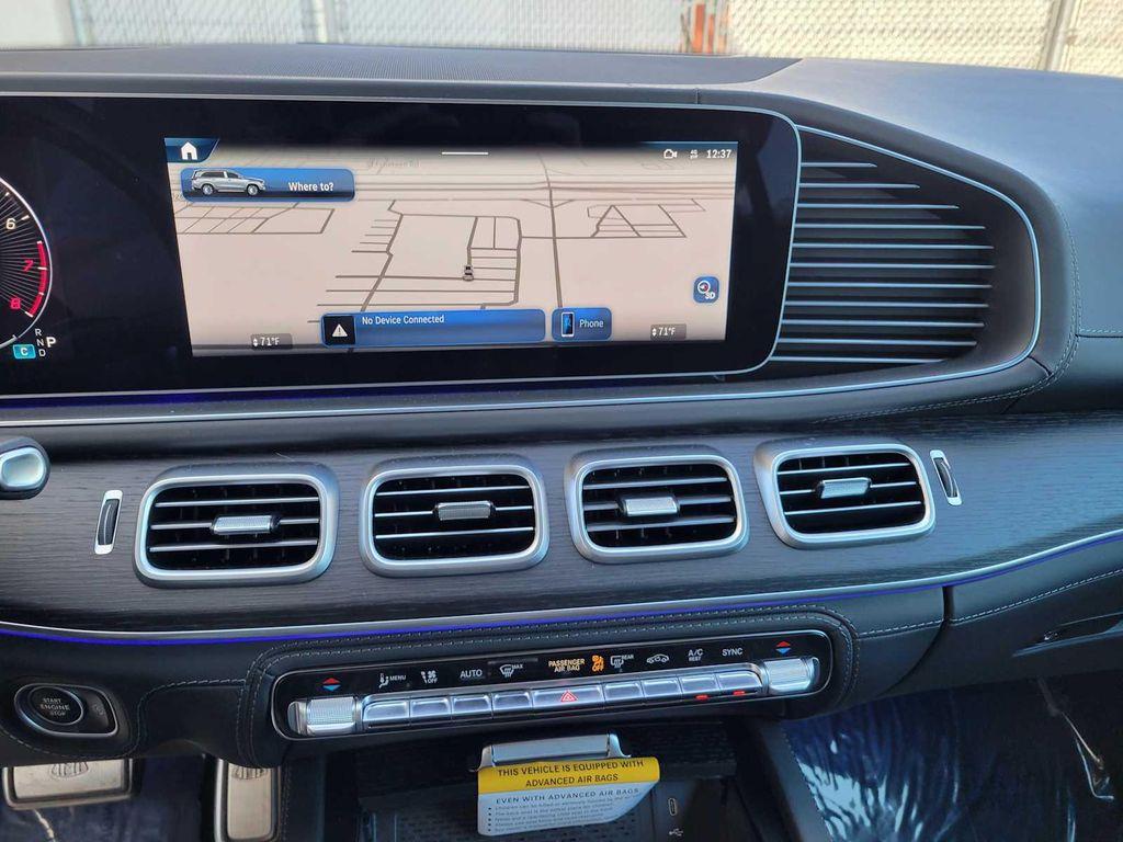 new 2025 Mercedes-Benz Maybach GLS 600 car, priced at $193,745