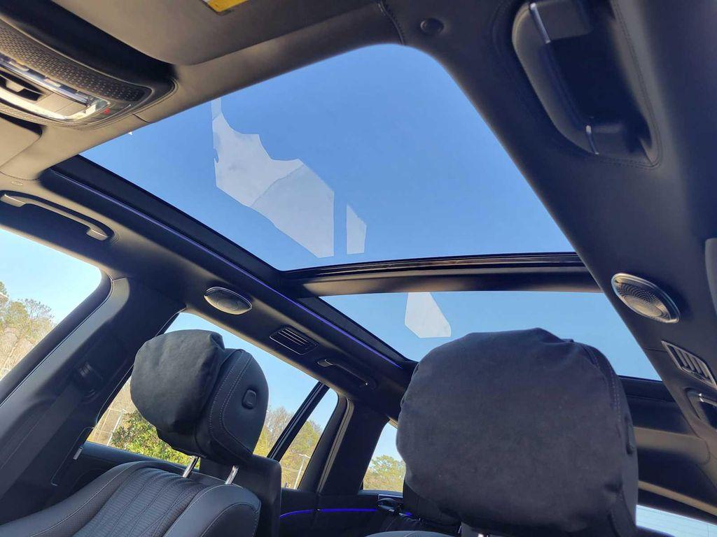 new 2025 Mercedes-Benz Maybach GLS 600 car, priced at $193,745