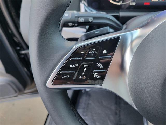 new 2025 Mercedes-Benz GLA 250 car, priced at $42,250