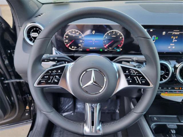 new 2025 Mercedes-Benz GLA 250 car, priced at $42,250
