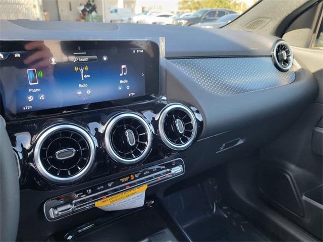 new 2025 Mercedes-Benz GLA 250 car, priced at $42,250