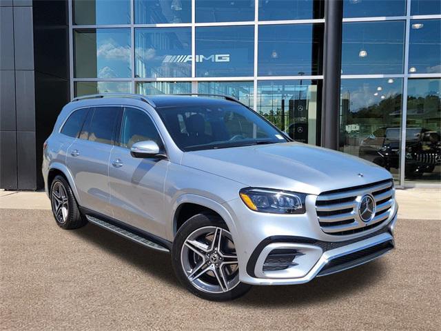 new 2025 Mercedes-Benz GLS 450 car, priced at $96,365