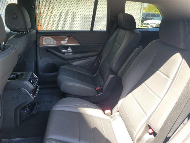 new 2025 Mercedes-Benz GLS 450 car, priced at $96,365